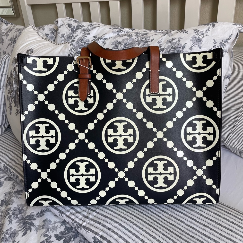 NEW Tory Burch Embossed Monogram Tote Large $595